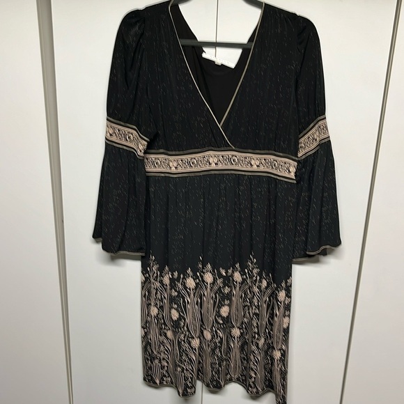 Studio M Dress - Picture 1 of 8